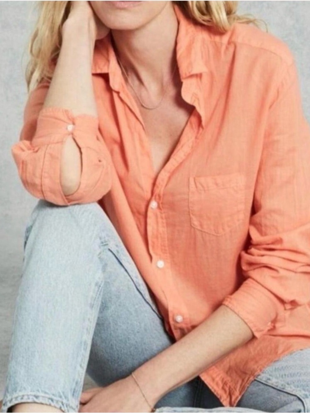 • Frank & Eileen • Style: EILEEN • Relaxed Button-Up Shirt